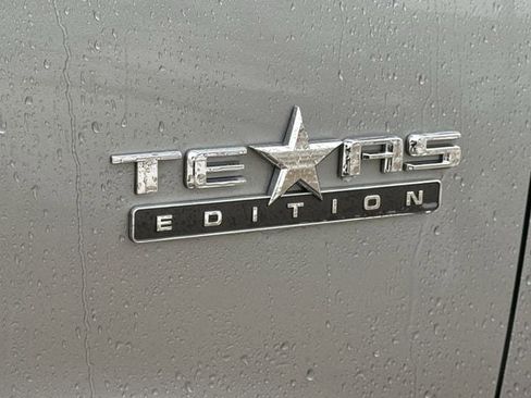 Used 2023 Chevrolet Silverado 1500 LTZ image 11