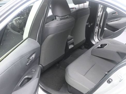 Used 2025 Toyota Corolla LE FWD image 17