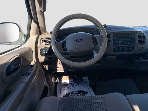Used 2003 Ford F150 XLT image 22