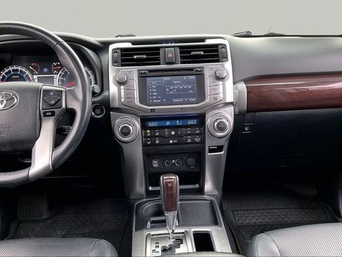 Used 2016 Toyota 4Runner Limited image 9