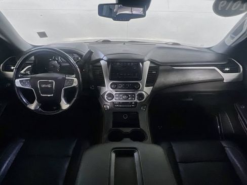 Used 2019 GMC Yukon XL SLT w/ Open Road Package RWD image 28
