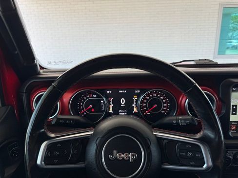 Used 2020 Jeep Wrangler Unlimited Rubicon AWD/4WD image 33