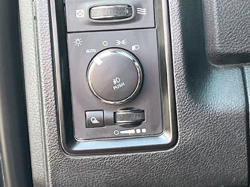 Used 2018 RAM 1500 Rebel w/ Ram 1500 Black Rebel Group AWD/4WD image 10