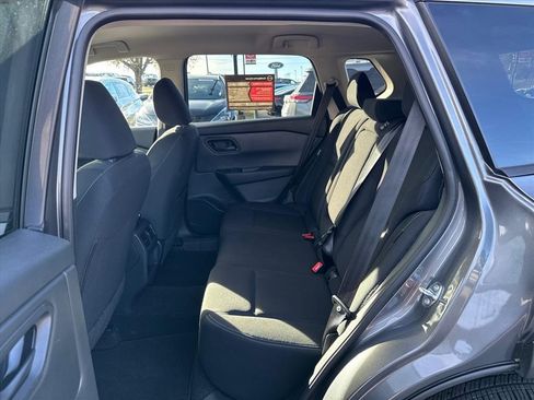 Certified 2024 Nissan Rogue S image 10