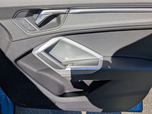 Used 2022 Audi Q3 2.0T Premium Plus AWD/4WD image 32