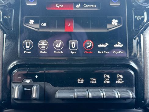 Used 2021 RAM 3500 Laramie AWD/4WD image 31