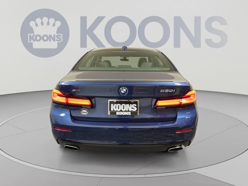 Used 2021 BMW 530i xDrive w/ Premium Package AWD/4WD image 10