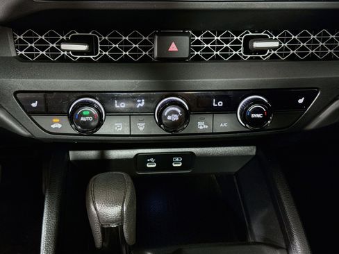 Certified 2025 Honda Accord SE image 16