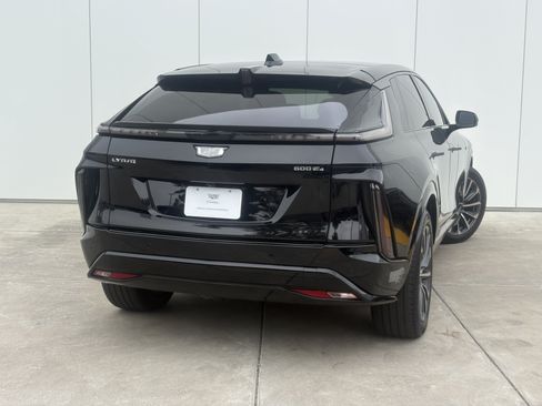 Certified 2024 Cadillac Lyriq Sport AWD/4WD image 5