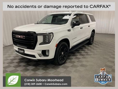 Used 2024 GMC Yukon XL SLT image 1