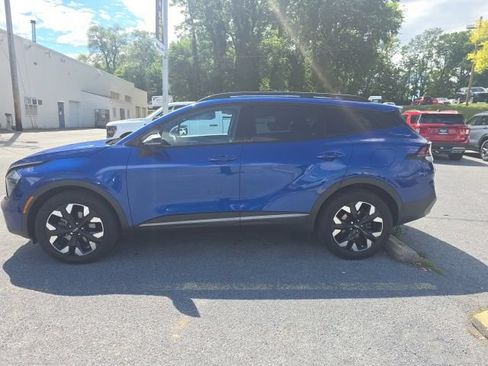 Used 2023 Kia Sportage X-Line AWD/4WD image 2