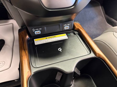 Used 2020 Honda CR-V Touring image 21