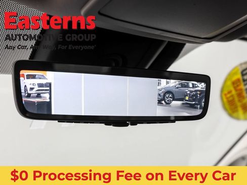 Used 2024 Toyota Highlander Platinum AWD/4WD image 24