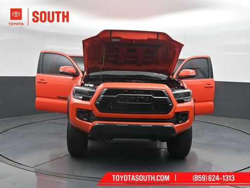 Used 2023 Toyota Tacoma TRD Pro AWD/4WD image 59