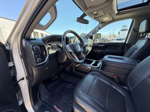 Used 2020 Chevrolet Silverado 3500 LTZ w/ LTZ Plus Package image 11