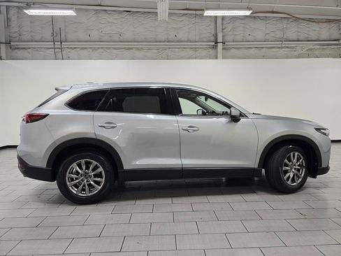 Used 2018 MAZDA CX-9 Touring image 15