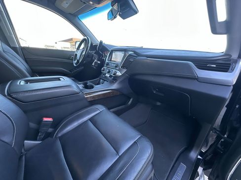 Used 2019 Chevrolet Tahoe LT image 28