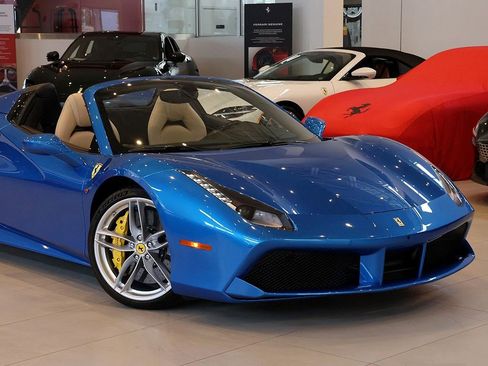 Certified 2017 Ferrari 488 Spider RWD image 88