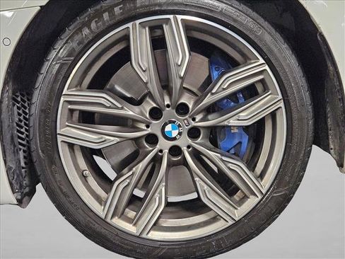 Used 2018 BMW M760i xDrive AWD/4WD image 22