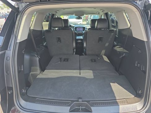 Used 2023 GMC Acadia SLT w/ Elevation Edition AWD/4WD image 16