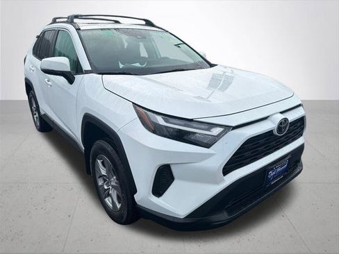 Certified 2025 Toyota RAV4 XLE w/ Convenience Package AWD/4WD image 6