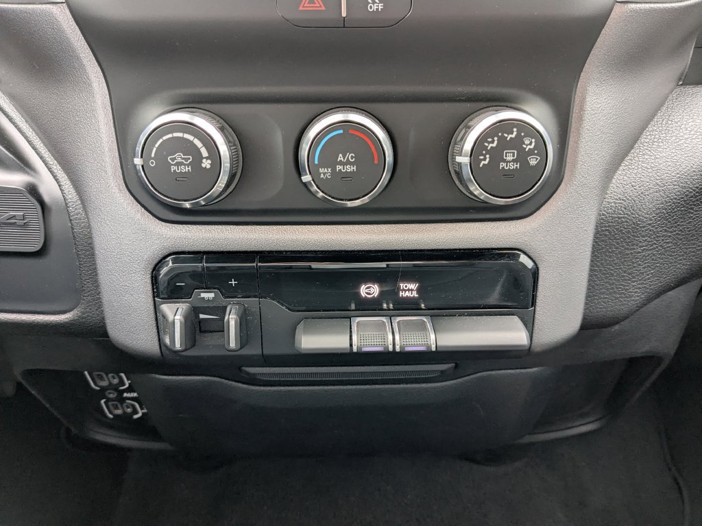 Used 2021 RAM 2500 Big Horn AWD/4WD image 13