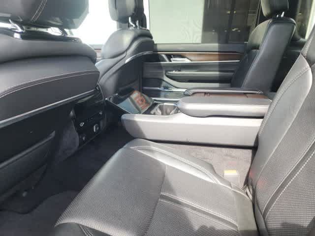 Certified 2023 Jeep Grand Wagoneer 4WD image 27