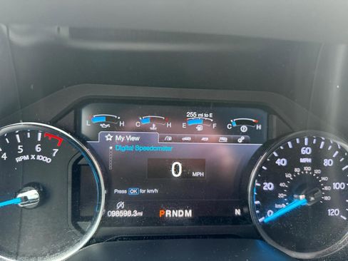 Used 2019 Ford Expedition Limited w/ Equipment Group 303A RWD image 33