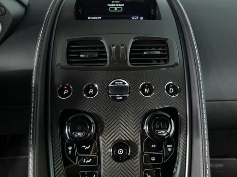 Used 2015 Aston Martin Vanquish RWD image 23