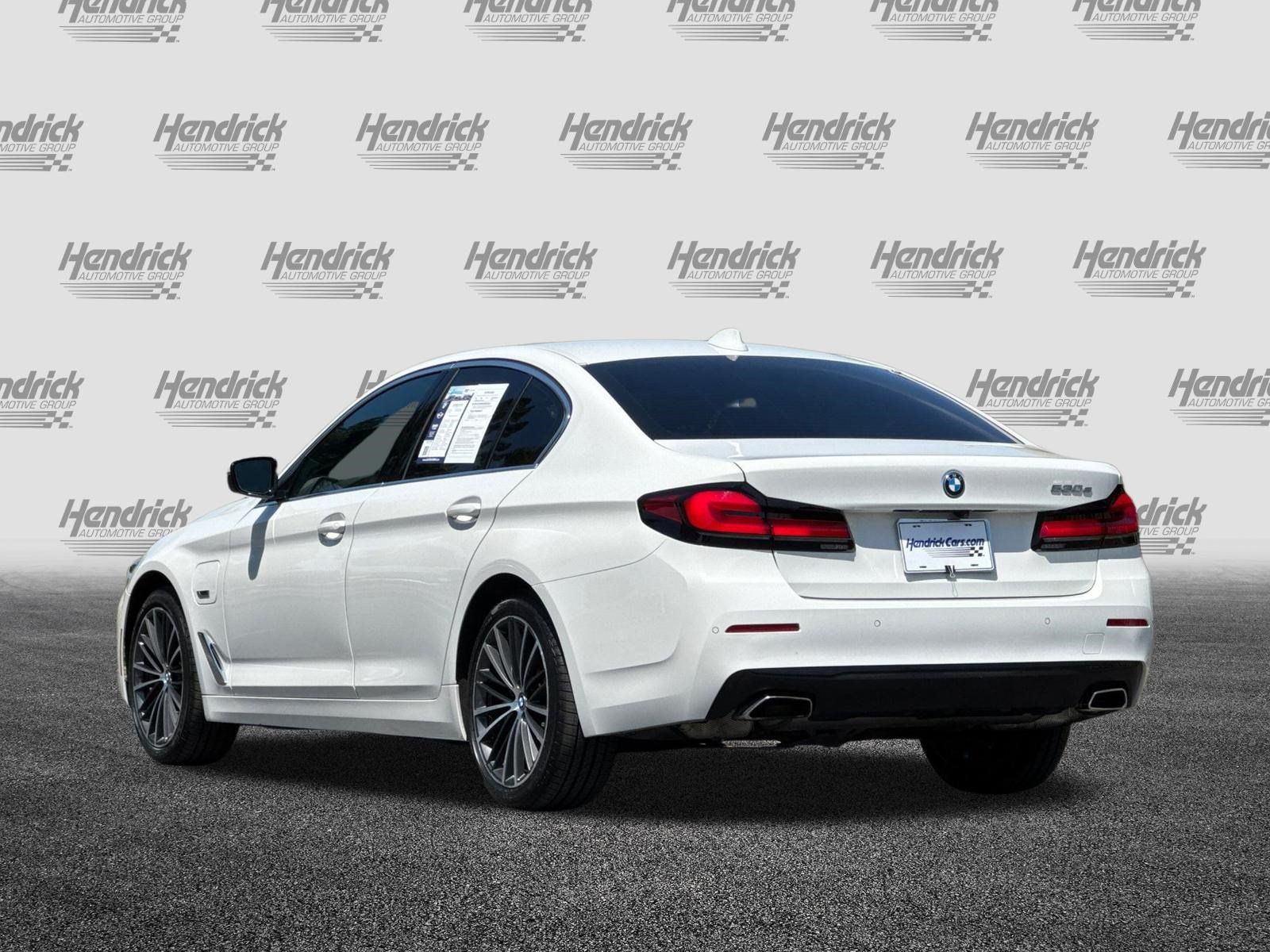 Used 2023 BMW 530e RWD image 7