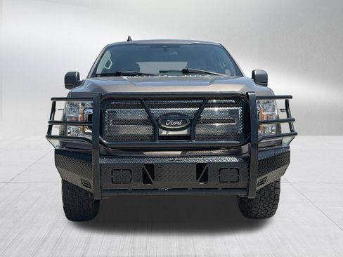 Used 2019 Ford F150 XLT AWD/4WD image 2