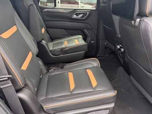 Used 2021 GMC Yukon AT4 w/ Rear Media and Nav Package AWD/4WD image 18
