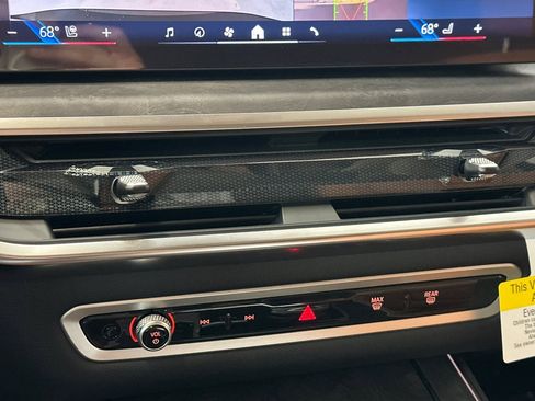 New 2026 BMW X7 xDrive40i image 17