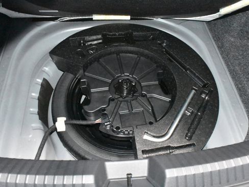 New 2026 Volkswagen Jetta SEL FWD image 26
