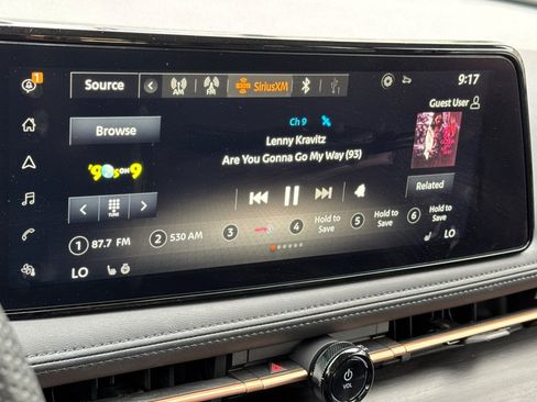 Used 2024 Nissan Ariya FWD image 21