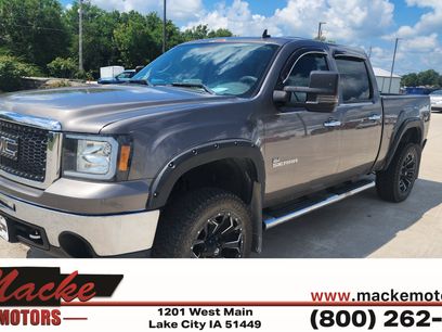 Used 2013 GMC Sierra 1500 SLT w/ Chrome Essentials Package