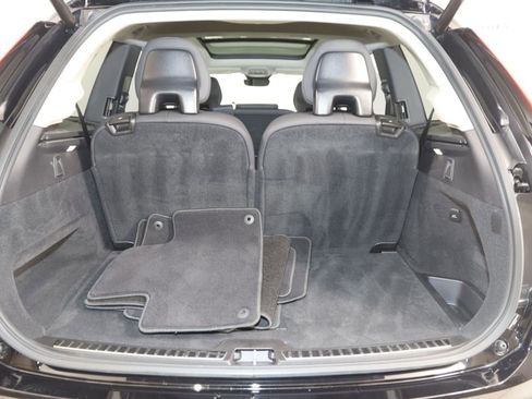 Used 2025 Volvo XC90 B6 Plus AWD/4WD image 50