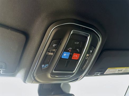 Used 2023 Jeep Grand Cherokee Altitude image 31