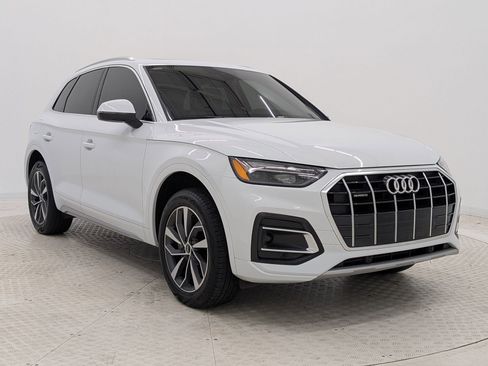 Used 2021 Audi Q5 Premium w/ Convenience Package image 7