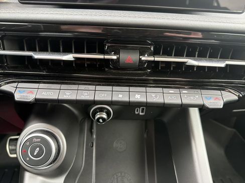 Used 2024 Alfa Romeo Tonale Veloce image 26