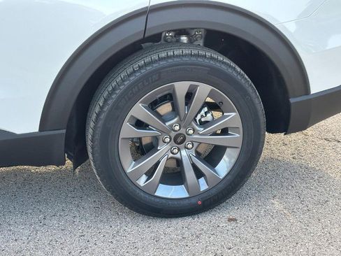 New 2026 Ford Explorer Active w/ Active Comfort Package image 11