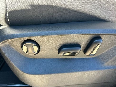 New 2026 Volkswagen Atlas SE FWD image 54