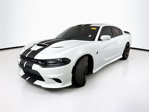 Used 2019 Dodge Charger SRT Hellcat w/ Harman/Kardon Audio Group image 2