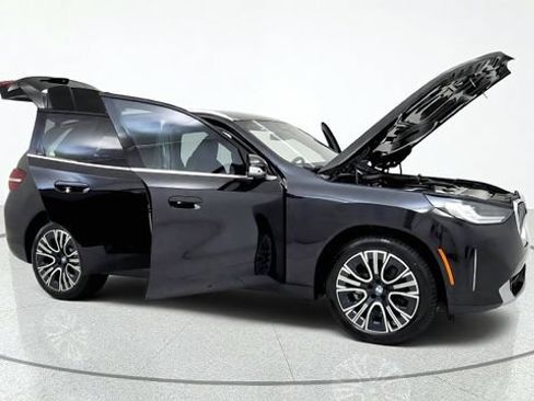 Used 2026 BMW X3 xDrive30i AWD/4WD image 11
