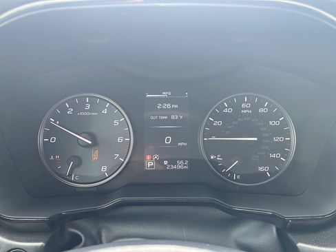 Used 2024 Subaru Outback Premium AWD/4WD image 18