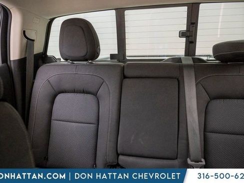 Used 2022 Chevrolet Colorado LT w/ LT Convenience Package image 17