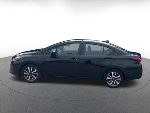 Used 2025 Nissan Versa SV FWD image 9