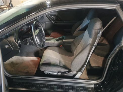 Used 1995 Chevrolet Camaro Z28 image 14