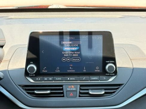 Used 2019 Nissan Altima 2.5 SR AWD/4WD image 26