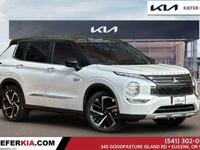 Used 2023 Mitsubishi Outlander SE